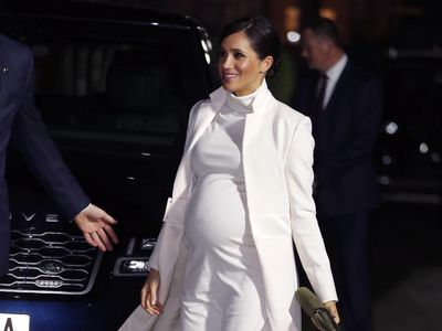Foto: Perut Makin Buncit, Meghan Markle Memesona dengan Mantel Rp 14 Juta