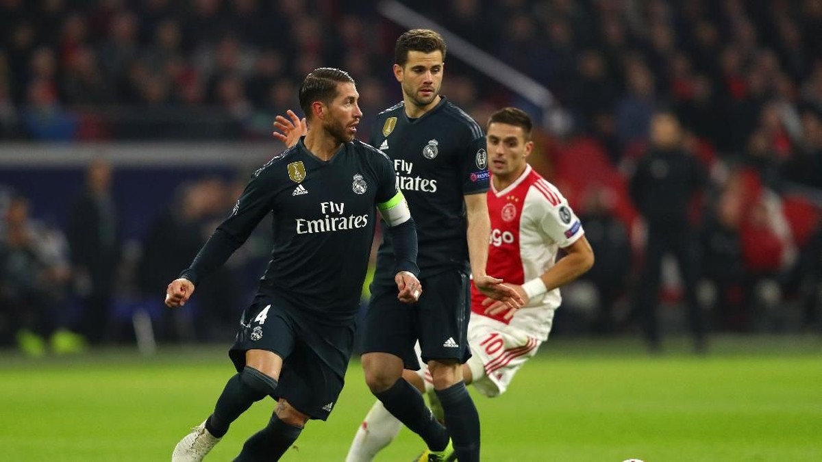 Real Madrid menang 2-1 atas Ajax di leg pertama 16 besar Liga Champions. (Foto: Dean Mouhtaropoulos/Getty Images)