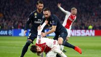 Lebih Waspadai Ajax di Babak Kedua, Madrid