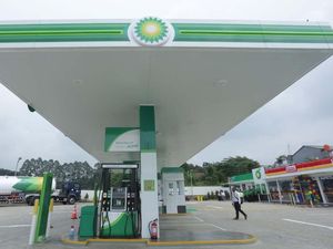 Harga Minyak Nyungsep, BP PHK 10 Ribu Pegawai Harga Minyak Nyungsep, BP PHK 10 Ribu Pegawai