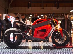 Gokil, Motor Listrik Pakai Pelek Bolong