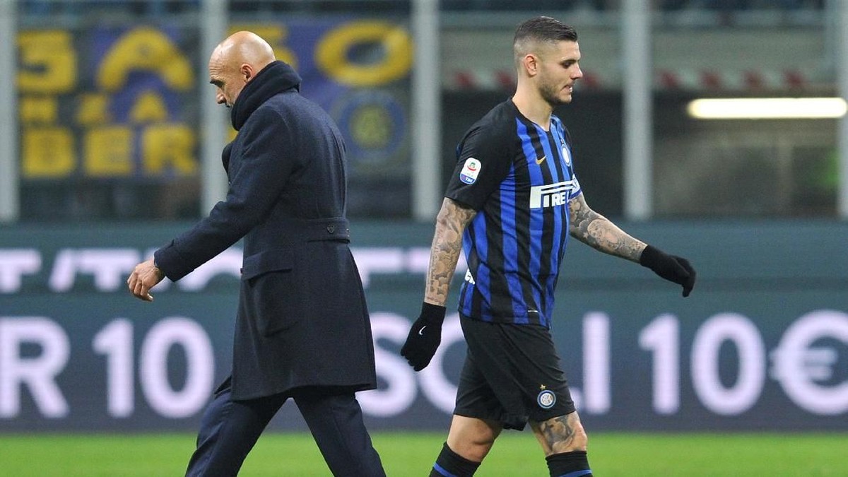 Luciano Spalletti enggan membicarakan soal Mauro Icardi (Foto: Jennifer Lorenzini/Reuters)