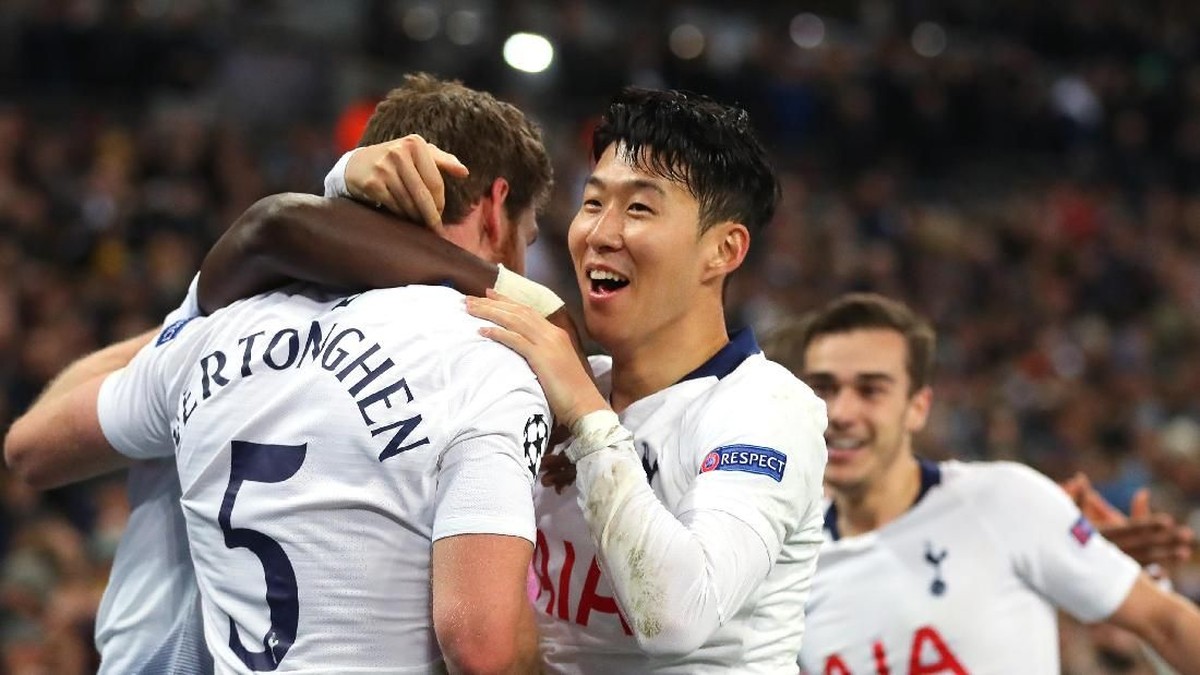 Tottenham Hotspur menang telak 3-0 atas Borussia Dortmund di Wembley. (Foto: Catherine Ivill/Getty Images)