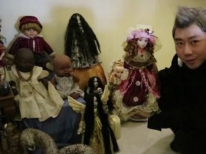 Seram! Koleksi Boneka Milik Roy Kiyoshi Minta Nasi Goreng