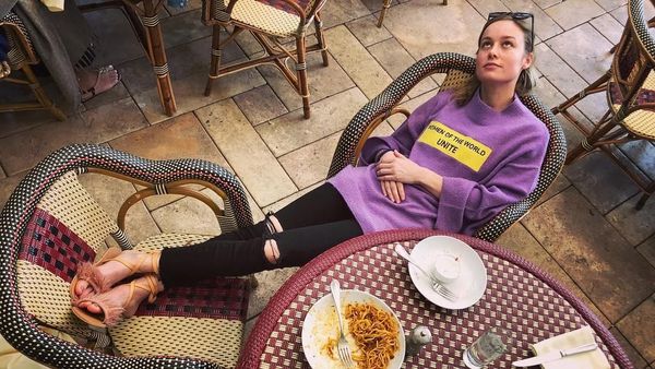 Hobi Makan Pizza dan Es Krim, Ini Brie Larson Captain Marvel yang Keren