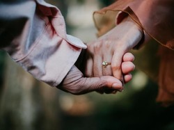 Viral Cinta Sehidup Semati di Makassar, Suami Istri Meninggal Beda 12 Jam