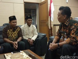 Guru yang Ditantang Siswa Diusulkan Jadi Pegawai Pemkab Gresik