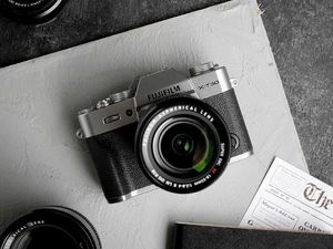 Fujifilm Rilis X-T30, Mirrorless Berbodi Ringkas dan Ringan Fujifilm Rilis X-T30, Mirrorless Berbodi Ringkas dan Ringan
