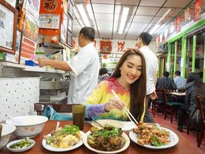 Sempat Berseteru dengan Nikita Mirzani, Chef Puput Carolina Ternyata Doyan Kulineran