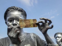 MUI Sumut Keluarkan Fatwa Profesi Manusia Silver Haram, Kenapa?