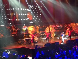 Hedi Yunus Beri Penghormatan untuk Elfa Secioria dan Dian Pramana Poetra