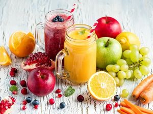 Buah Dijadikan Jus atau Smoothie, Mana yang Lebih Sehat? Buah Dijadikan Jus atau Smoothie, Mana yang Lebih Sehat?