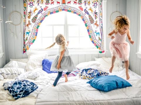3 Agenda Seru Saat Ajak Anak Staycation di Hotel