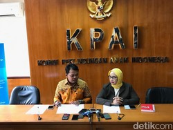 KPAI: Siswa Tantang Guru di Gresik Dihukum Salat Berjemaah, Ini Keliru