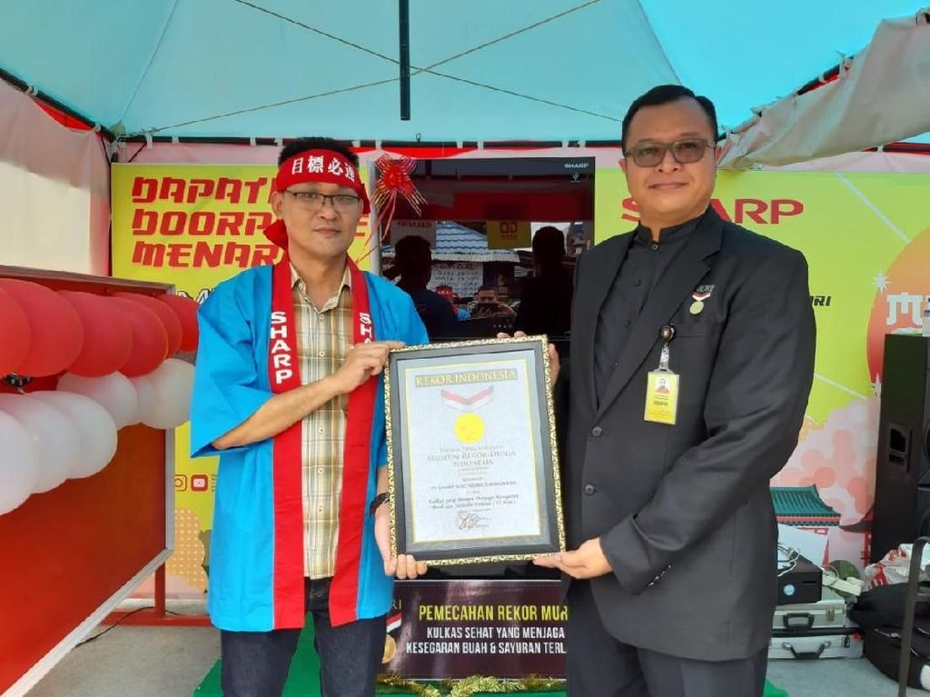 Ini Lho Kulkas yang Bisa Jaga Kesegaran Buah Sayur Terlama Versi MURI Ini Lho Kulkas yang Bisa Jaga Kesegaran Buah Sayur Terlama Versi MURI