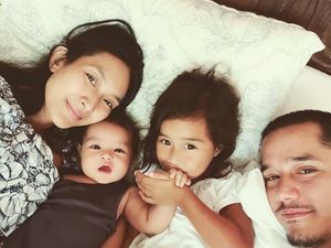 Momen Manis Publik Figur Rayakan Hari Valentine