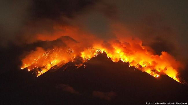 Berita Citra Satelit Ungkap Penyebab Letusan Gunung Agung di Bali Selasa 16 April 2024