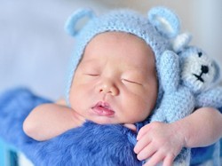 30 Nama Bayi Netral yang Bisa Dipakai Laki-laki dan Perempuan