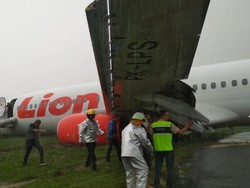 KNKT Investigasi Lion Air Tergelincir di Pontianak