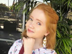 Hebat, Gadis 13 Tahun Ini Hasilkan Belasan Juta Per Hari dari Video ASMR Hebat, Gadis 13 Tahun Ini Hasilkan Belasan Juta Per Hari dari Video ASMR