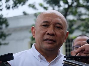 Teten: Jokowi Nasihati CEO Bukalapak Supaya Lebih Hati-hati Teten: Jokowi Nasihati CEO Bukalapak Supaya Lebih Hati-hati