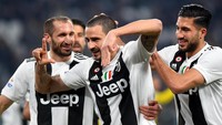 Leonardo Bonucci yang menggandakan keunggulan Juventus pada menit ke-17, memanfaatkan kemelut di muka gawang Frosinone. (Foto: Massimo Pinca/Reuters)