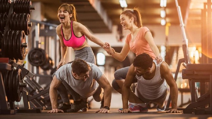 Salah satu tes sederhana untuk memprediksi kesehatan jantung yakni push up (Foto: iStock)