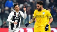 Ronaldo membukukan namanya di papan skor pada menit ke-63. Via tendangan dari dalam kotak penalti dia mencatatkannya. (Foto: Massimo Pinca/Reuters)
