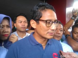 Cerita Sandiaga Saat Jenguk Ahmad Dhani di Rutan Medaeng Cerita Sandiaga Saat Jenguk Ahmad Dhani di Rutan Medaeng