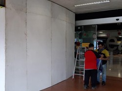 Ini Klarifikasi Kemenpar Soal Banner Raja Ampat Salah Foto di Bandara Soetta