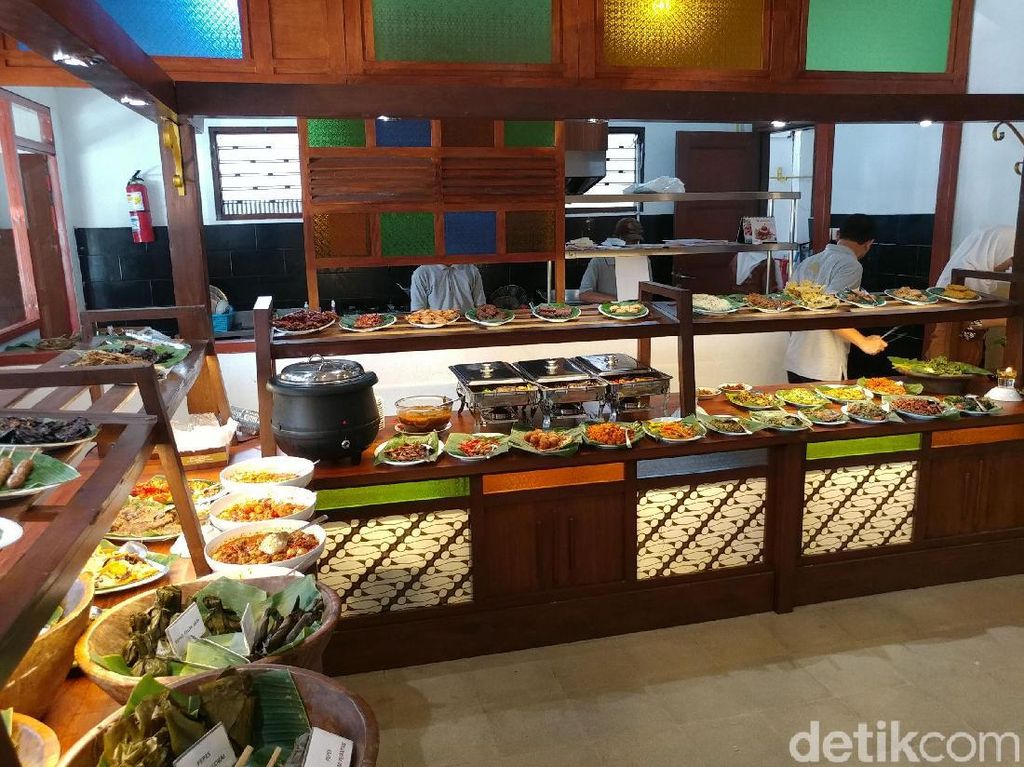 Raos Pisan! Sambal Jando dan Sangu Tutug Opak Khas Priangan Timur Raos Pisan! Sambal Jando dan Sangu Tutug Opak Khas Priangan Timur