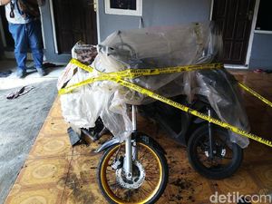 Terjadi Lagi, 2 Motor Dibakar Orang Misterius di Semarang Terjadi Lagi, 2 Motor Dibakar Orang Misterius di Semarang