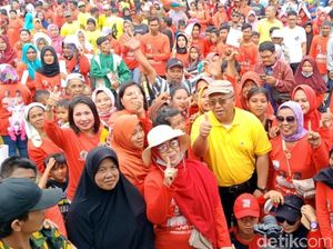 Bertemu Ribuan Nelayan, Bupati Sukabumi Ajak Menangkan Jokowi Bertemu Ribuan Nelayan, Bupati Sukabumi Ajak Menangkan Jokowi