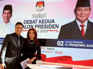 Anisha Dasuki-Tomtjok 48 Kali Ucapkan Mohon Tenang dan Harap Tenang Anisha Dasuki-Tomtjok 48 Kali Ucapkan Mohon Tenang dan Harap Tenang