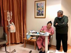 Doakan Ani SBY, Ini Pesan Survivor Kanker yang Pernah Ketemu Lisa Blackpink
