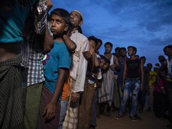 Bangladesh Cegat Kapal Kayu Pembawa 119 Pengungsi Rohingya