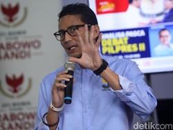 Ditolak Ponpes Pendukung Jokowi di Cirebon, Sandiaga Dicap Ngeyel