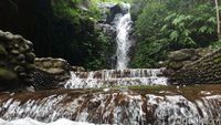 Foto: Air Terjun Cantik dekat Tol Trans Jawa Semarang