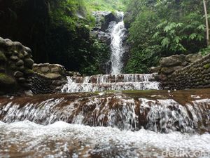 Air Terjun Perawan di Semarang: Tirto Wening