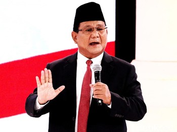Cerita 30 Pakar di Lingkaran Debat Prabowo Cerita 30 Pakar di Lingkaran Debat Prabowo