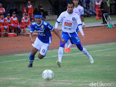 Maung Bandung dan Singo Edan Sama Kuat