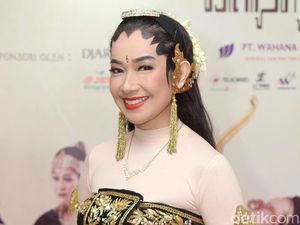 Lama Vakum, Alya Rohali Muncul di Pentas Wayang Lama Vakum, Alya Rohali Muncul di Pentas Wayang