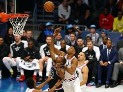 Bangkit Selepas Halftime, Tim LeBron Kalahkan Tim Giannis 178-164