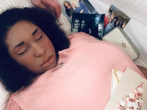 Remaja Foto Tak Sopan di Depan Jenazah, 10 Bulan Kemudian Meninggal