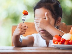 Cara Mengatasi Fobia Makanan pada Anak