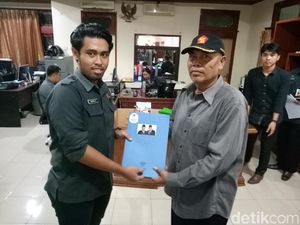 Ajak Pilih Jokowi di Acara Polisi, Gubernur Koster Diadukan BPD Prabowo