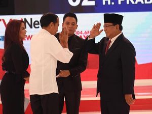 KPU Ingatkan Jokowi dan Prabowo Tak Bicara di Luar Tema Debat Capres KPU Ingatkan Jokowi dan Prabowo Tak Bicara di Luar Tema Debat Capres