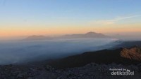 Mitos-mitos Gunung Semeru yang Masih Dipercaya