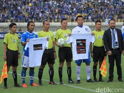 Persib vs Arema: Hariono dan Hamka Kampanyekan Antirasis dan Perdamaian Suporter