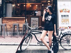 Sarapan di LA dan Santap Jamur Black Truffle di Moscow, Bukti Alexa Key Seorang Foodies